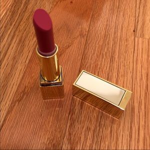 Estée Lauder Lipstick